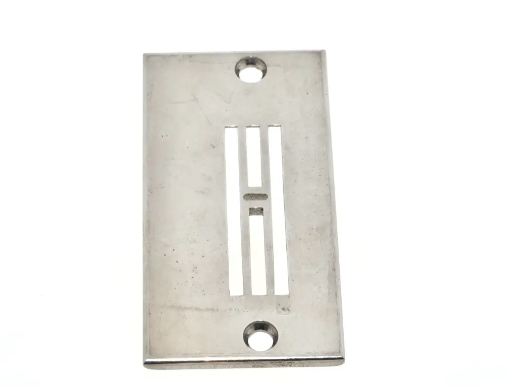 Chapa de agulha  /  espelho ZigZag Juki LZ ou Singer 457 EverPeak