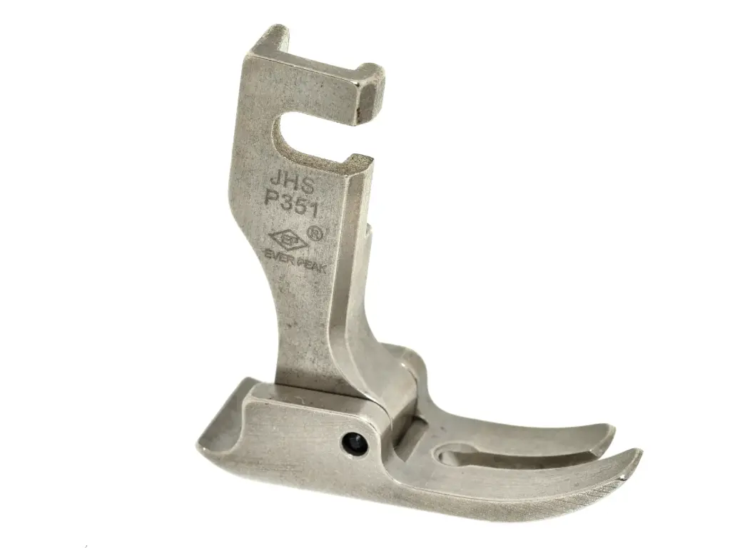 Calcador de costura reta Janome MC6700P EverPeak