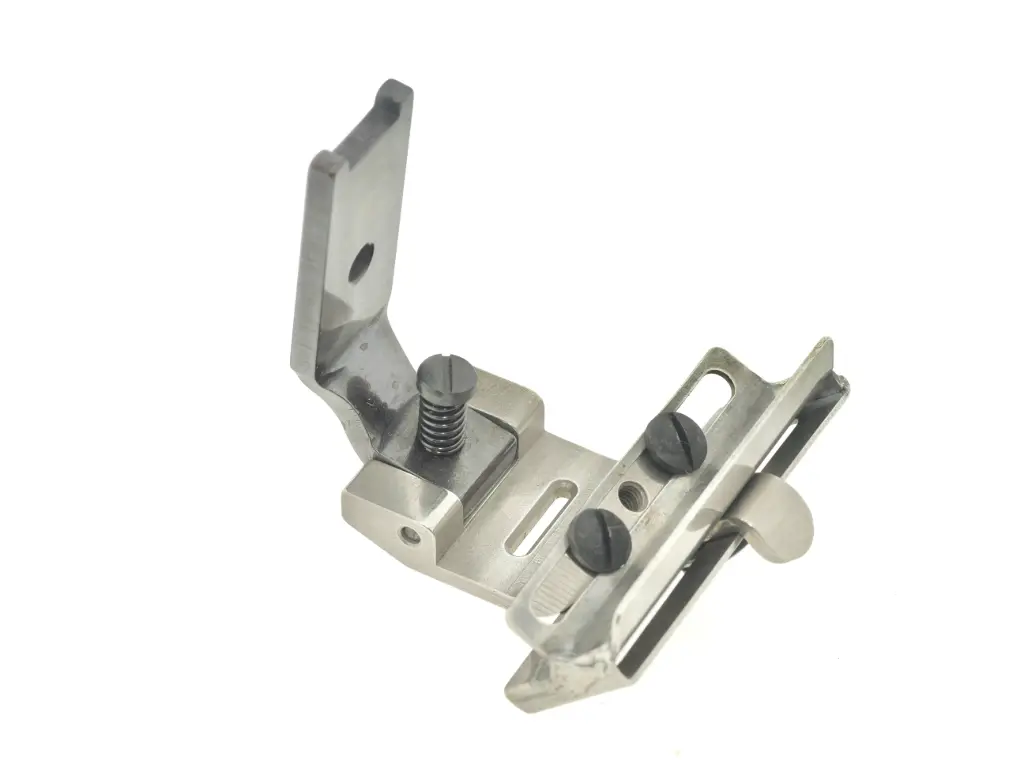 Calcador de zig zag 8mm para meter fita com canal de 41mm para tecidos médios com ajuste de angulo EverPeak