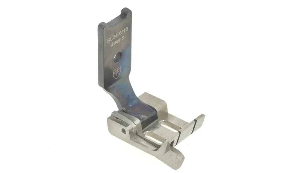 Calcador para 2 agulhas 8mm Ponto preso com guia esquerdo  2.4mm para grossos EverPeak